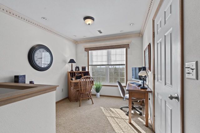 6955 S Rolling Meadows COURT, Oak Creek, WI 53154