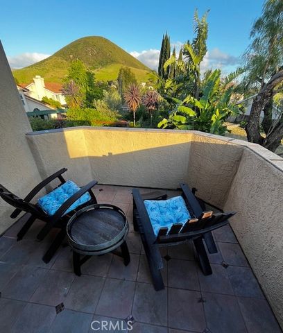 1389 Sawleaf Court, San Luis Obispo, CA 93401