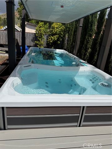 1389 Sawleaf Court, San Luis Obispo, CA 93401