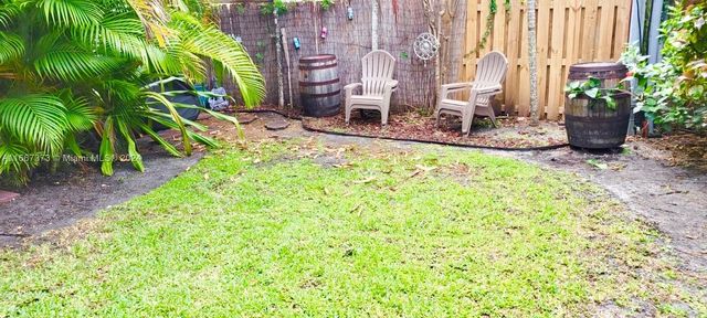 633 NE 2nd Ave 2, Fort Lauderdale, FL 33304