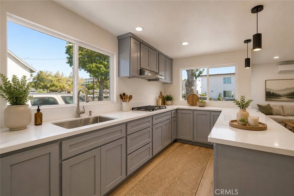 1912 E 122nd, Compton, CA 90222