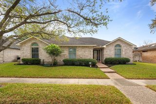7430 Venice Dr, Corpus Christi, TX 78413