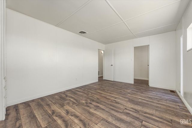 6601 Eucalyptus Drive 220, Bakersfield, CA 93306