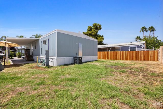 6601 Eucalyptus Drive 220, Bakersfield, CA 93306