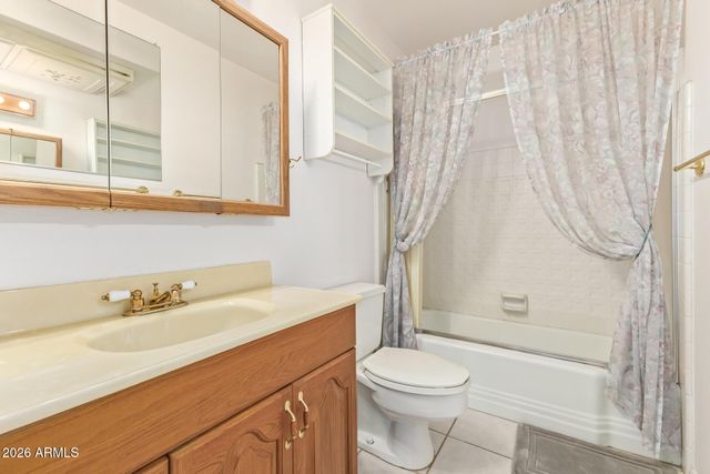 10230 W SUN CITY Boulevard, Sun City, AZ 85351