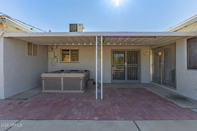 10230 W SUN CITY Boulevard, Sun City, AZ 85351