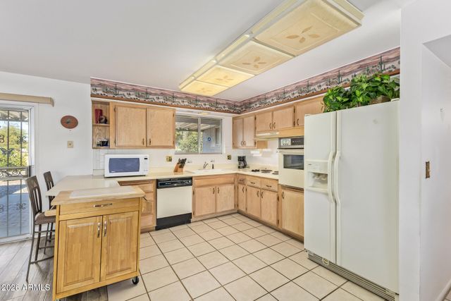 10230 W SUN CITY Boulevard, Sun City, AZ 85351