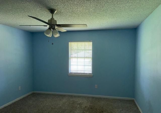 830 Stone Mountain Drive, Conroe, TX 77302