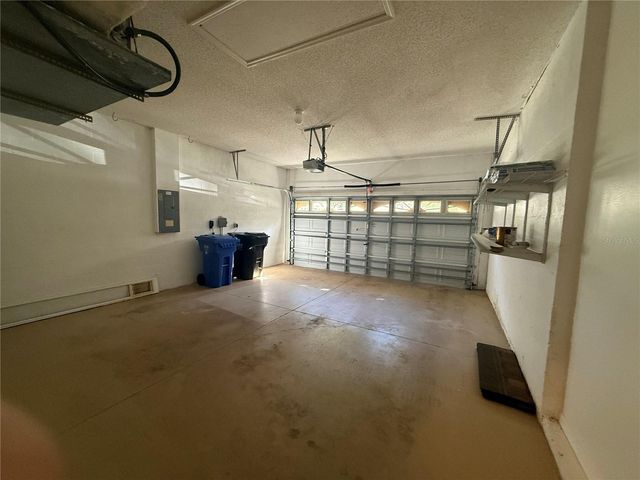 19138 MEADOW PINE DRIVE, Tampa, FL 33647