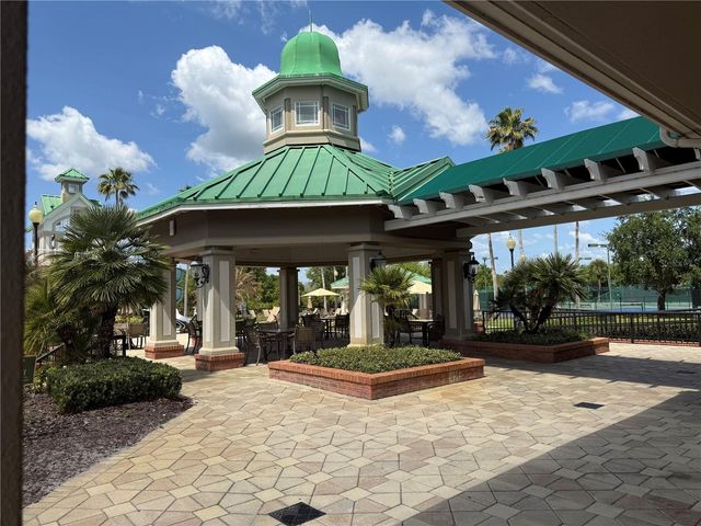 19138 MEADOW PINE DRIVE, Tampa, FL 33647