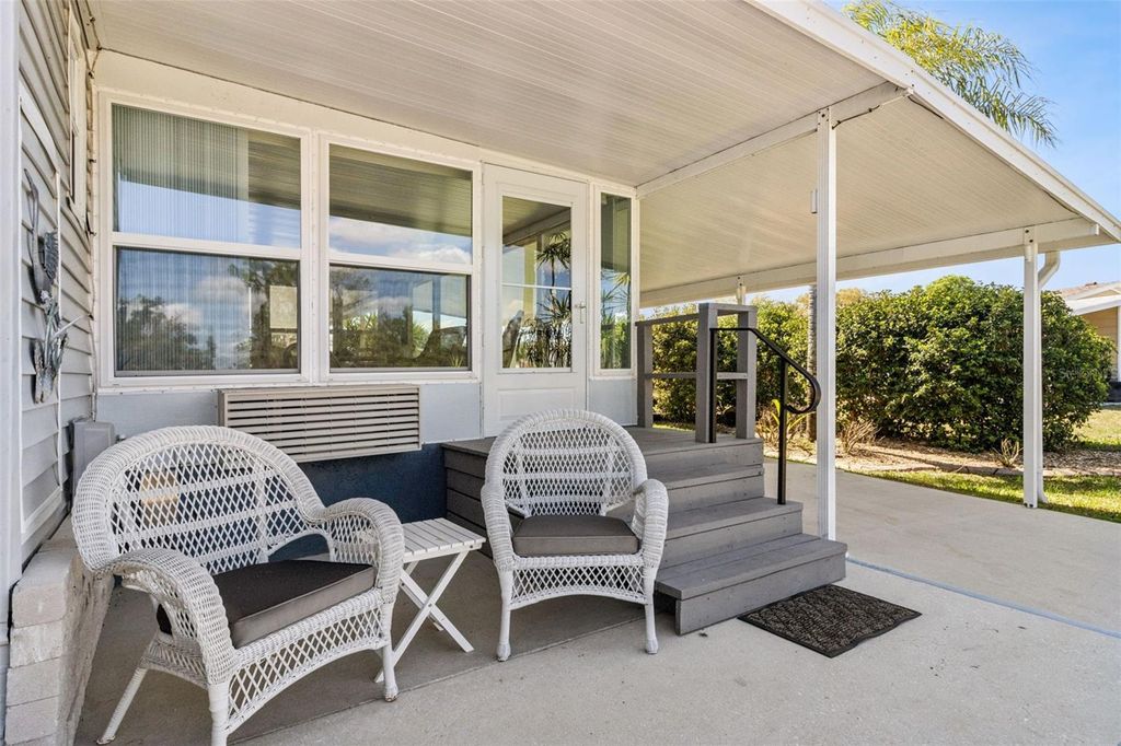 Image 20 of property listing at 8556 BREEZE HILL DRIVE, Lake Wales, FL 33898