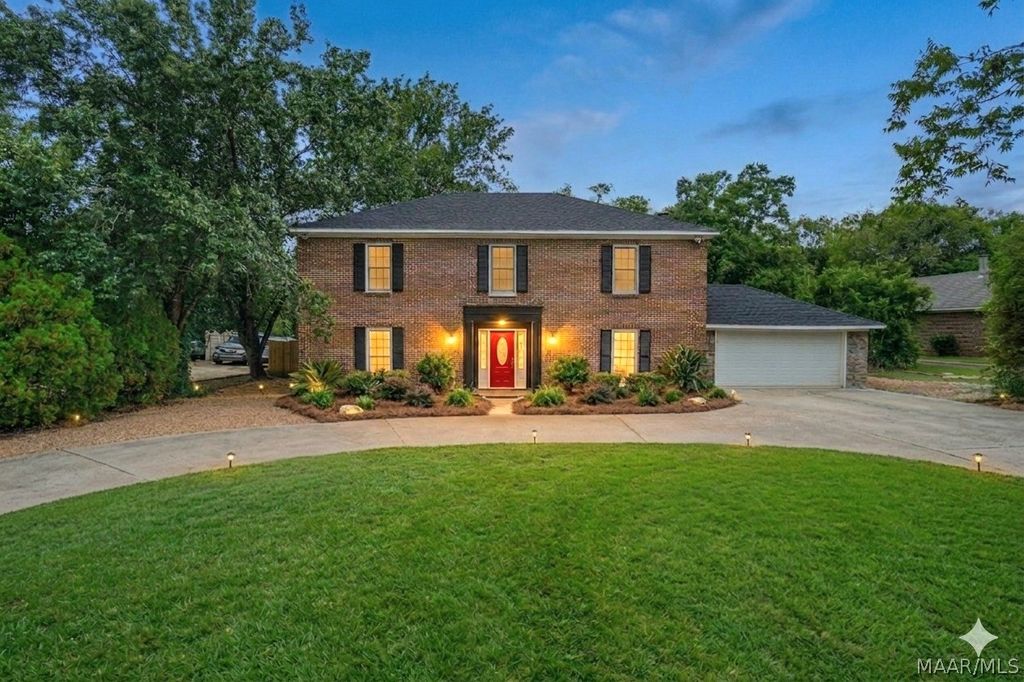26 FAIRLANE Drive, Montgomery, AL 36106