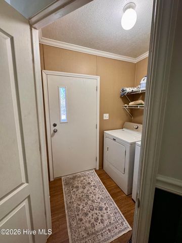 5339 Kristi Lane, Kinston, NC 28501