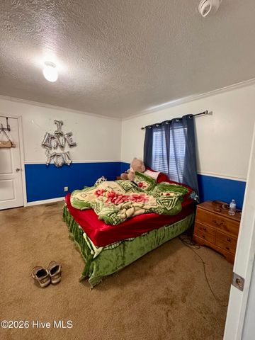 5339 Kristi Lane, Kinston, NC 28501