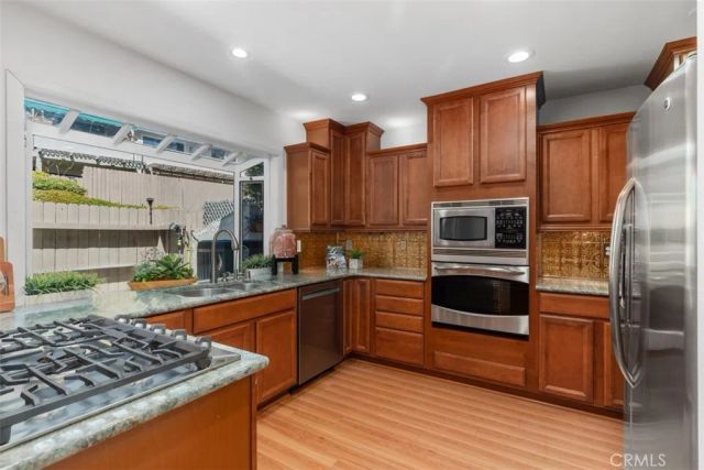 2241 Vista Del Sol, Fullerton, CA 92831