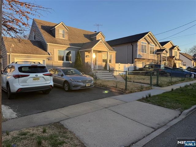 1826 Mildred Avenue, Linden, NJ 07036