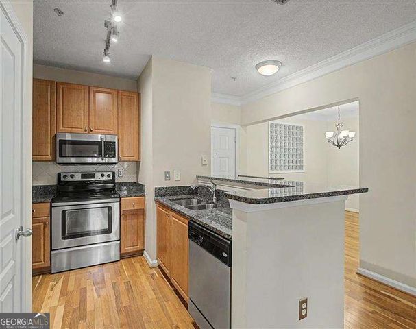 10 Perimeter Summi Boulevard NE 4236, Atlanta, GA 30319