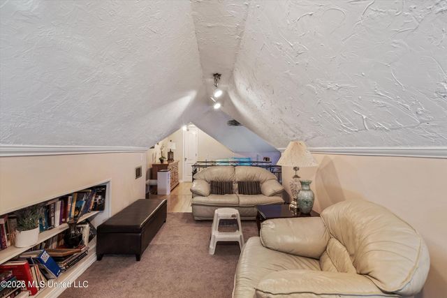 6760 Southern Pine Drive, Southaven, MS 38671