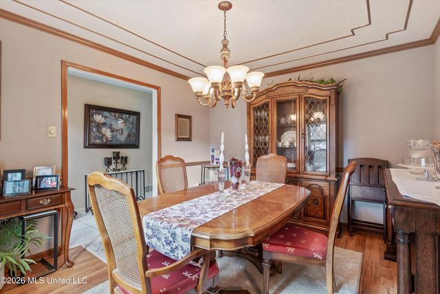 6760 Southern Pine Drive, Southaven, MS 38671