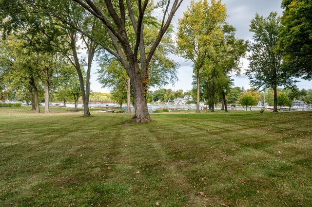 5632 N Watervliet Road 16, Watervliet Twp, MI 49098