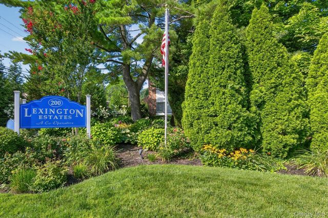 200 Lexington 1F, Oyster Bay, NY 11771