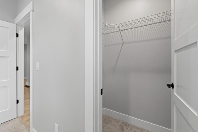 11121 E 28th Ave, Spokane Valley, WA 99206
