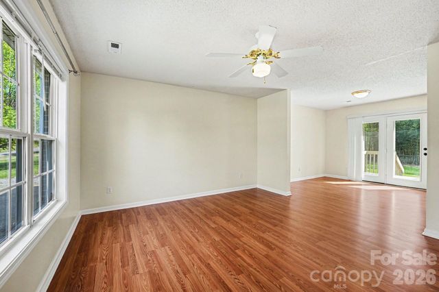 4936 Tumbling Creek Road, Conover, NC 28613