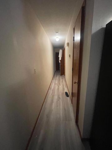 1611 Taylor Avenue, Saint Paul, MN 55104