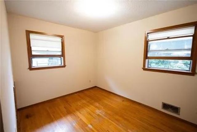 1611 Taylor Avenue, Saint Paul, MN 55104