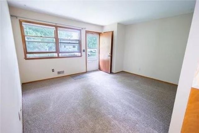 1611 Taylor Avenue, Saint Paul, MN 55104