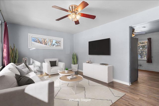 1000 Grant PLACE, West Bend, WI 53090