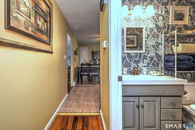 34 Tara Drive, Glastonbury, CT 06033