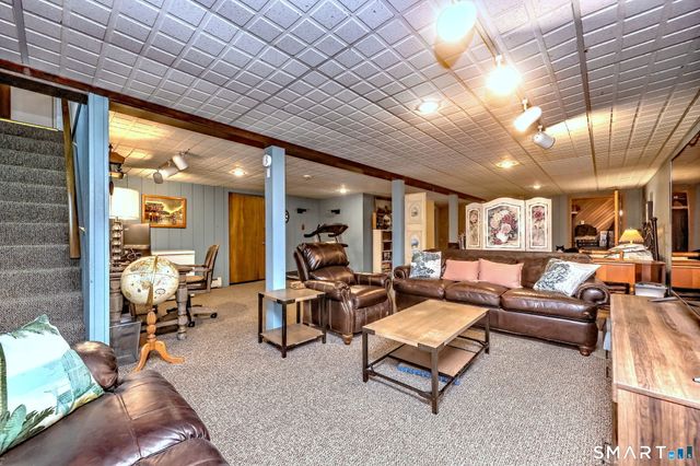 34 Tara Drive, Glastonbury, CT 06033