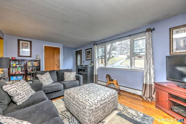 34 Tara Drive, Glastonbury, CT 06033