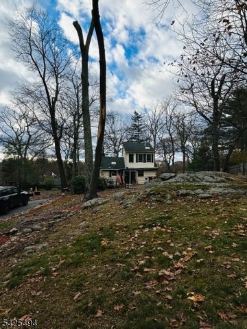 69 Lindys Dr, West Milford Twp., NJ 07480