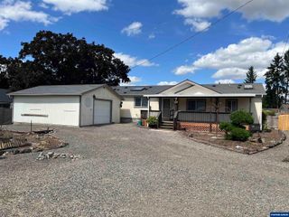3792 Fred Wy NE, Salem, OR 97305