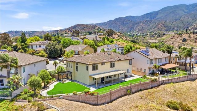 950 Manor Way, Corona, CA 92882