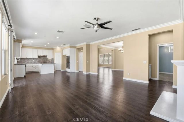 950 Manor Way, Corona, CA 92882