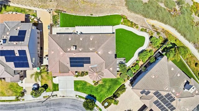950 Manor Way, Corona, CA 92882