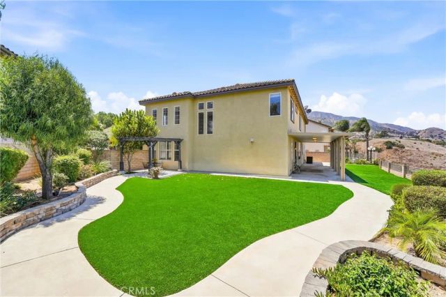 950 Manor Way, Corona, CA 92882