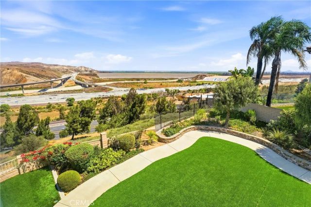 950 Manor Way, Corona, CA 92882