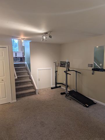 901 S Winding Drive, Waterford, MI 48328