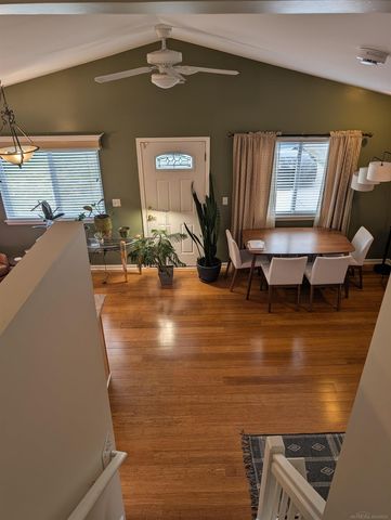 901 S Winding Drive, Waterford, MI 48328