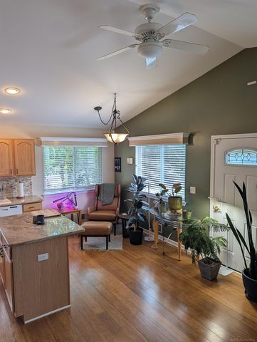 901 S Winding Drive, Waterford, MI 48328