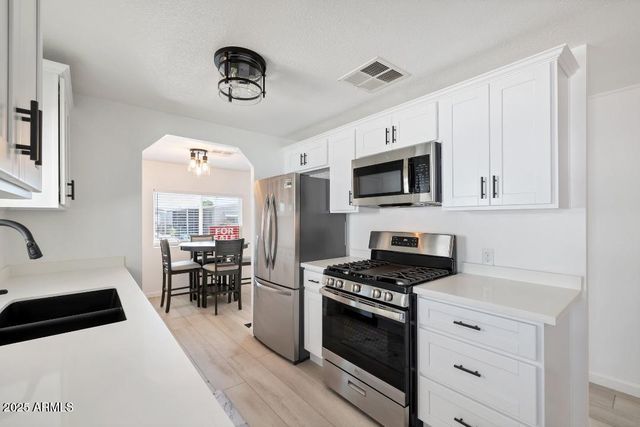 10201 N 99TH Avenue 152, Peoria, AZ 85345