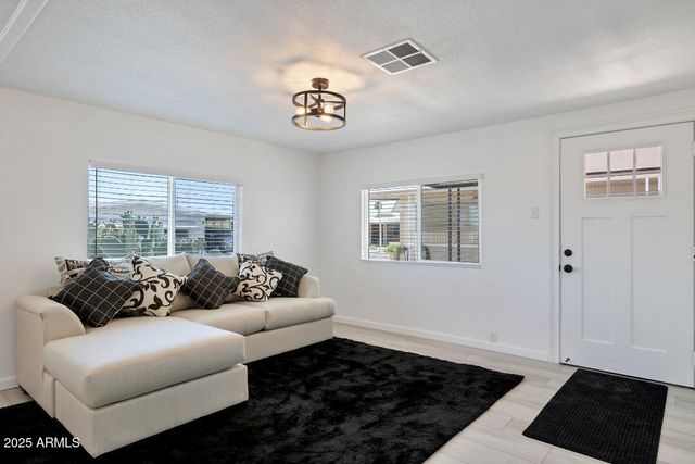 10201 N 99TH Avenue 152, Peoria, AZ 85345