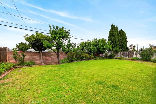 1227 Charlemont Ave, Hacienda Heights, CA 91745