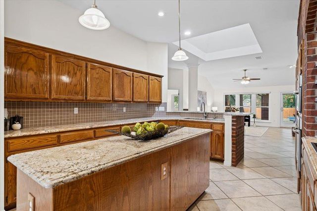 11713 Hobbiton TRL, Austin, TX 78739