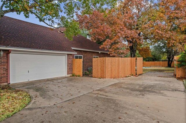 11713 Hobbiton TRL, Austin, TX 78739