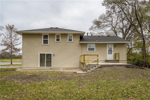 10200 Blue Ridge Boulevard, Kansas City, MO 64134